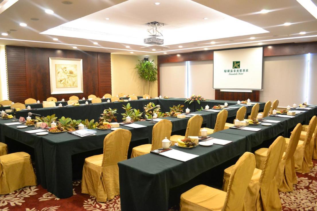 Green Lake Hot Spring Hotel Foshan Esterno foto